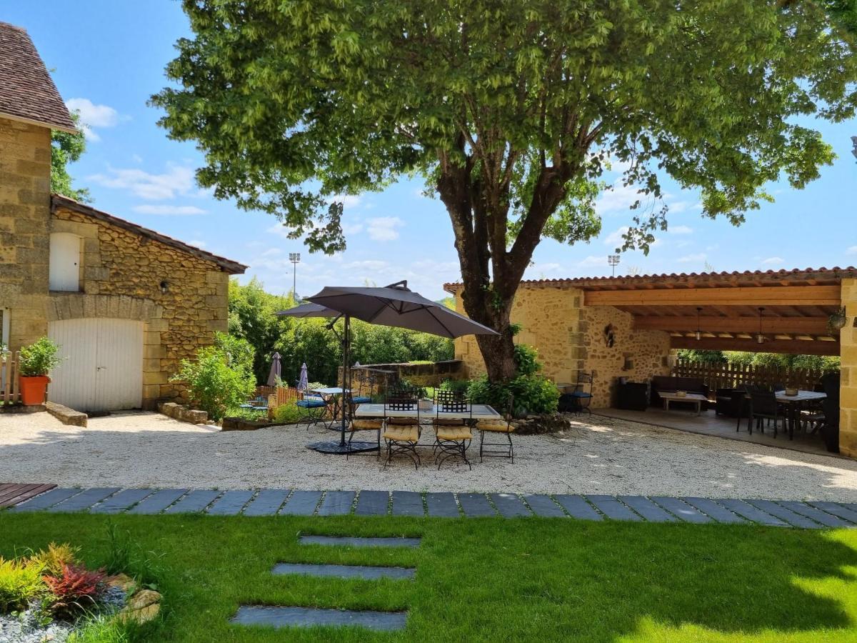 Le Clos De La Caneda ซาร์ลา-ลา-กาเนดา ภายนอก รูปภาพ